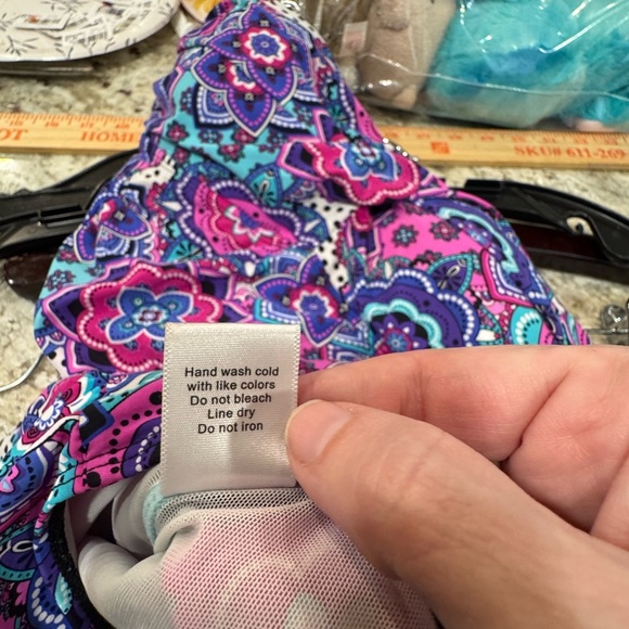 Love Your Assets By Sara Blakey Spanx Swimsuit Size M E1.2 - Picture 8 of 9